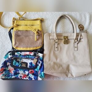 Lot of 3 Women's Shoulder Crossbody wrist bags‎